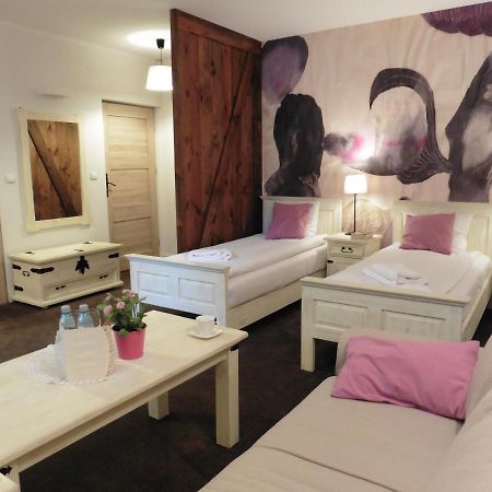 Pensjonat Pola Hotel Krakow Bagian luar foto