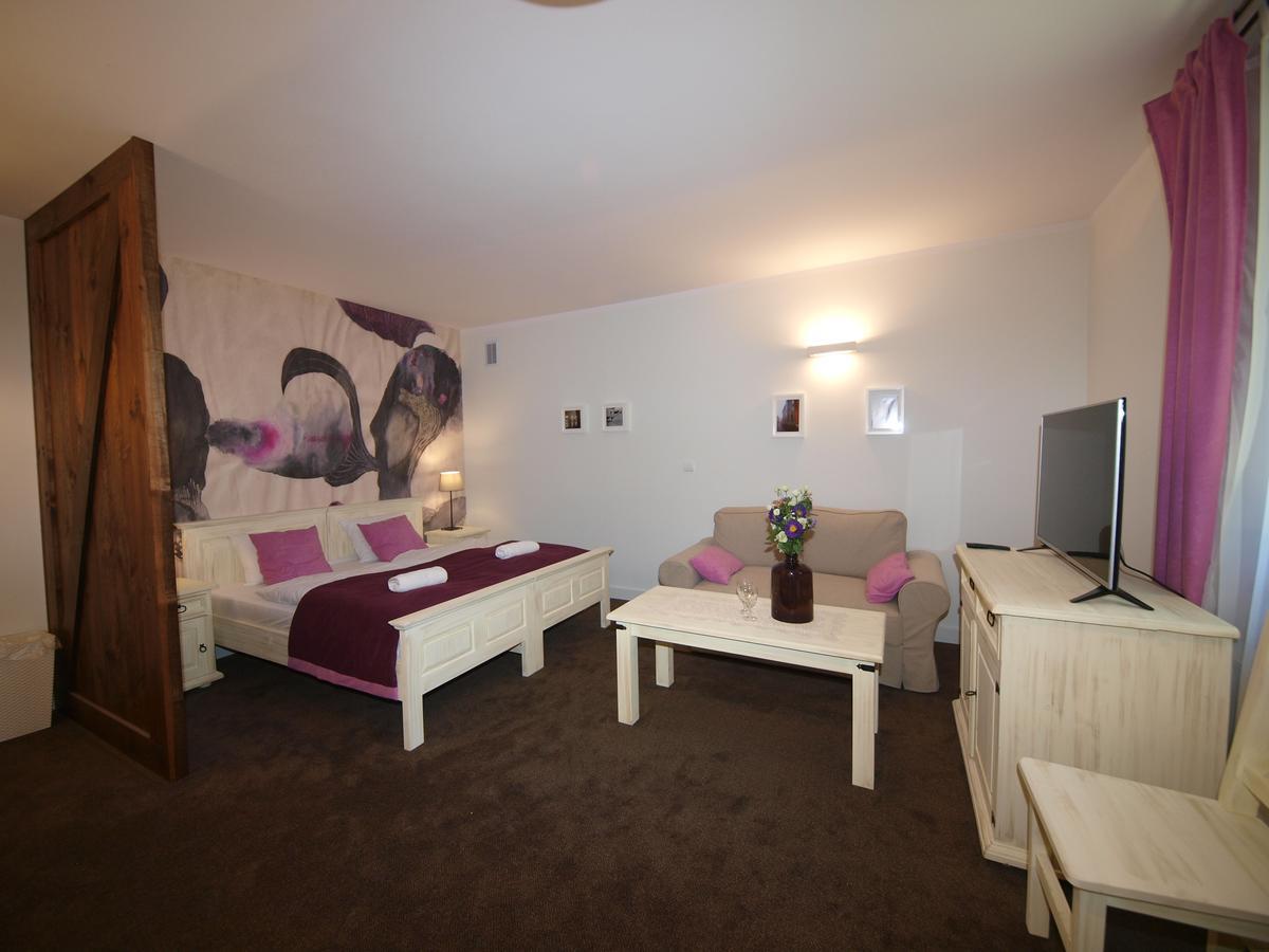Pensjonat Pola Hotel Krakow Bagian luar foto